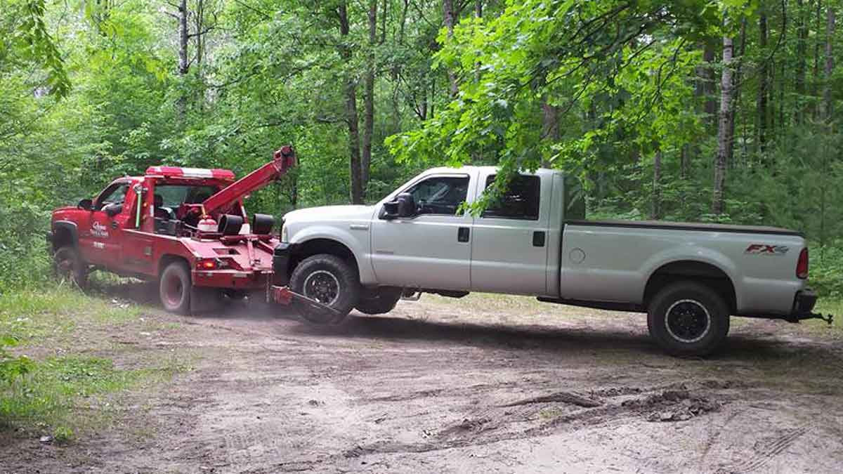 Cheap Towing Pentwater MI